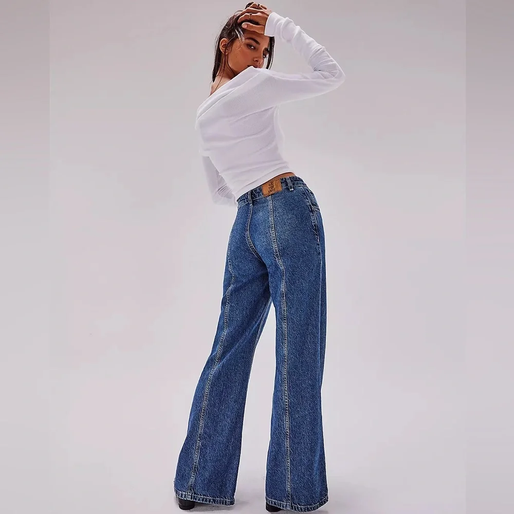 Free People We The Free Wallflower Wide-Leg jeans - Picture 2 of 9